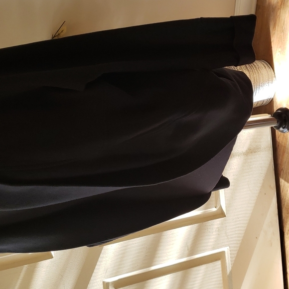 Jacket - Picture 4 of 6